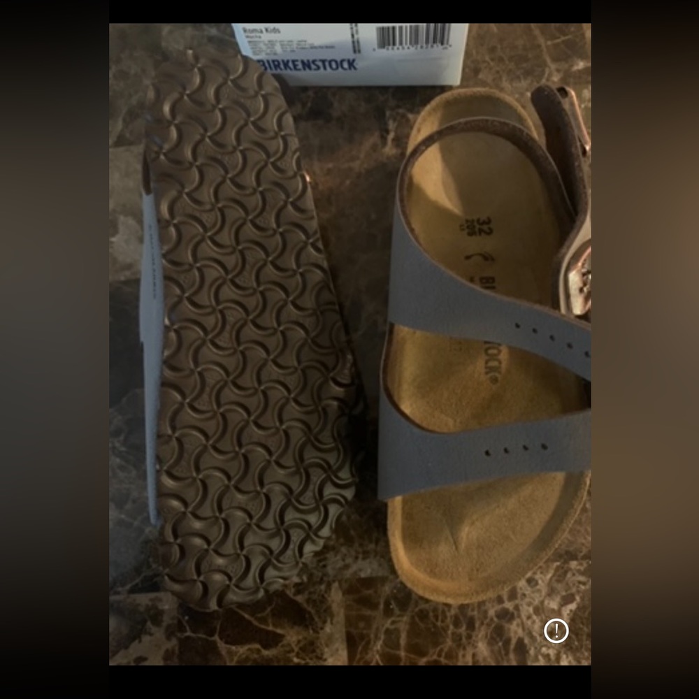 New Roma Birkenstock sandals size 32 - Picture 2 of 2